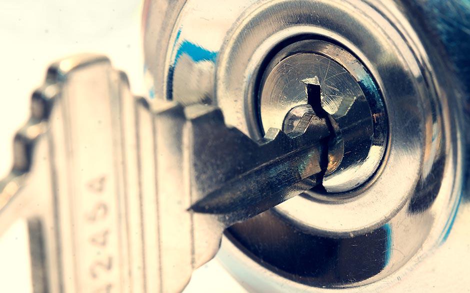 changer une serrure de porte Châteauneuf-les-Martigues